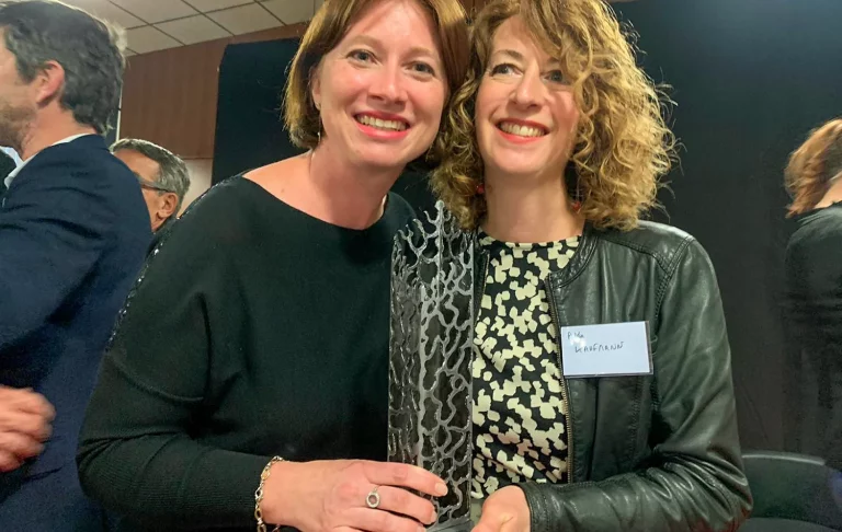 Remise du trophée de l'engagement sociétal au GETH - portrait Alexandra Thibaud et Aude Kaufmann